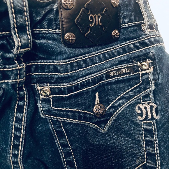 Miss Me Skinny Jeans - Picture 7 of 7